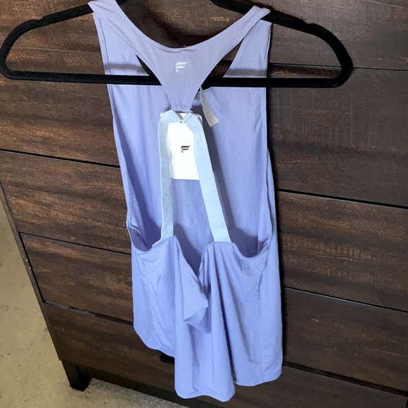 FABLETICS NWT Lavender Cashel OpenBack Tank SIZE L - Picture 2 of 5